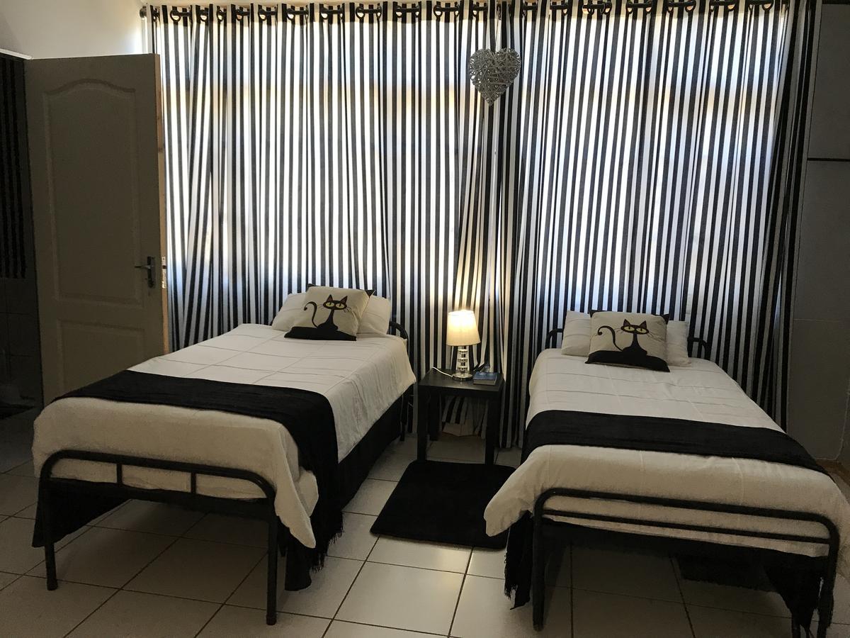 Sondela Bed & Breakfast Алівал-Норт Екстер'єр фото