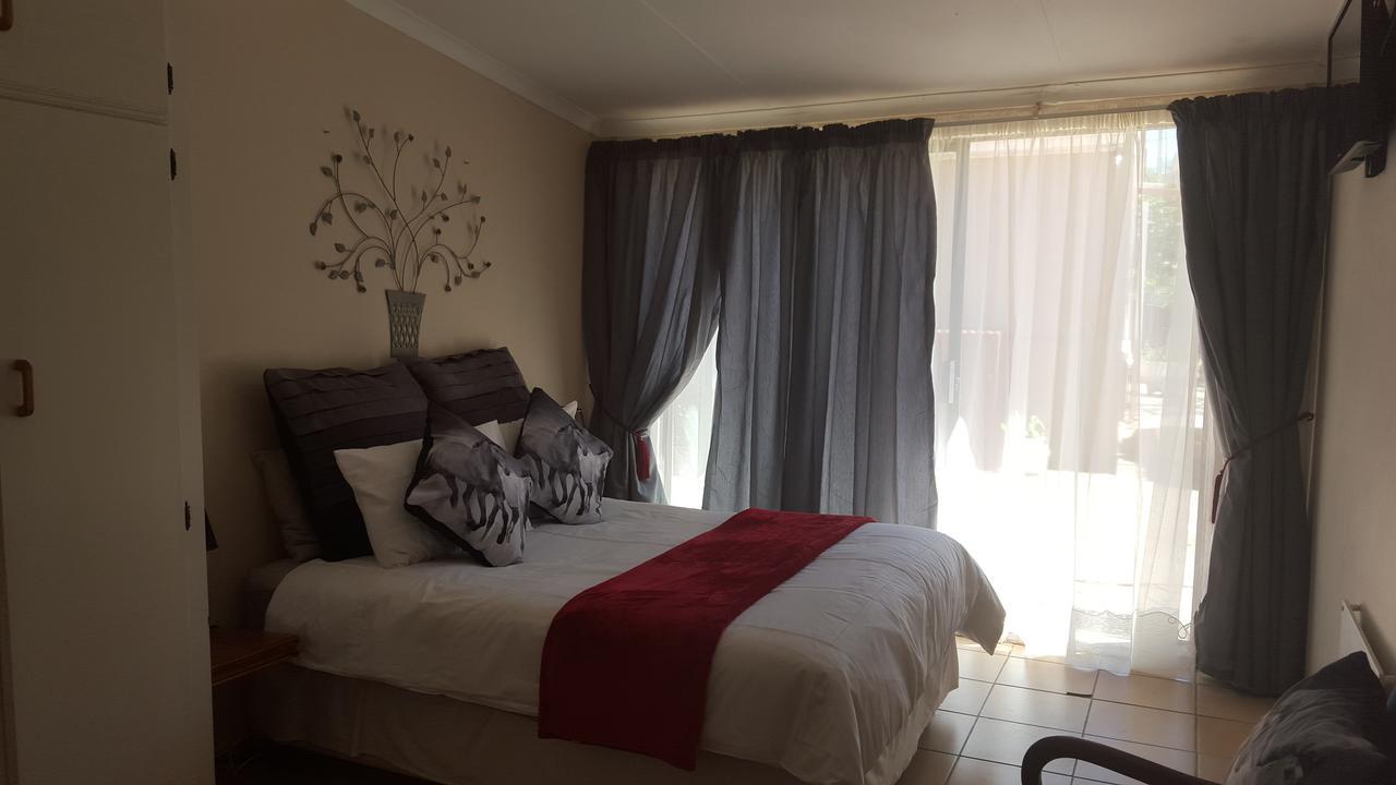 Sondela Bed & Breakfast Алівал-Норт Екстер'єр фото
